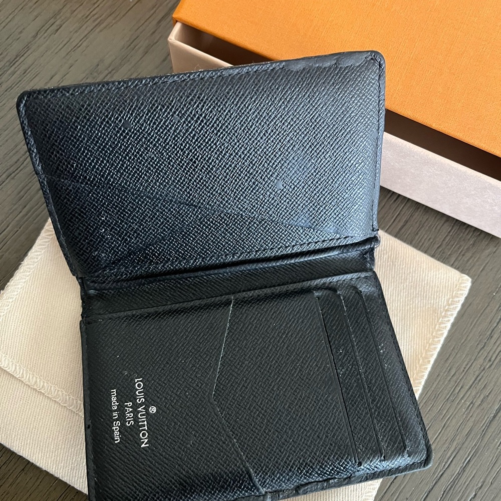 Louis Vuitton Checkered Black Bifold Wallet - Picture 4 of 7